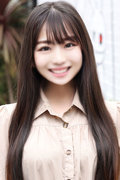 肨