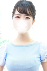 新井みな